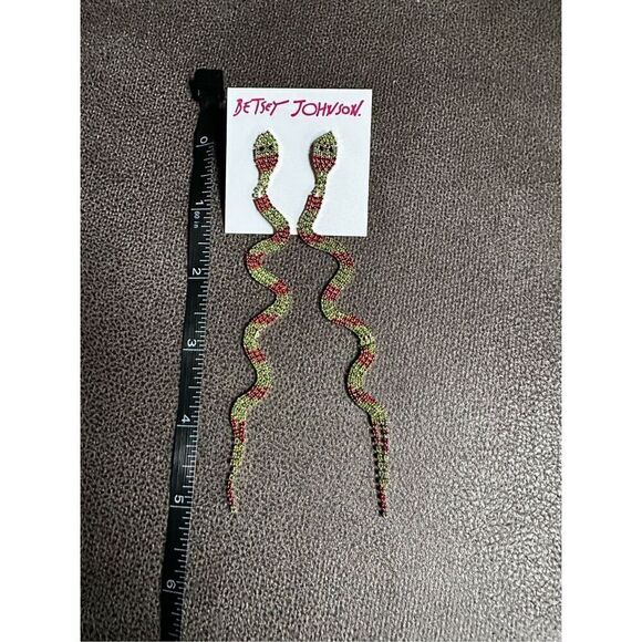 Betsy Johnson whimsical snake linear drop earrings, made with cut glass and gems - Picture 8 of 11